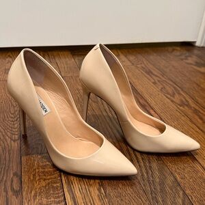 Steve Madden Nude Patent Leather Pumps